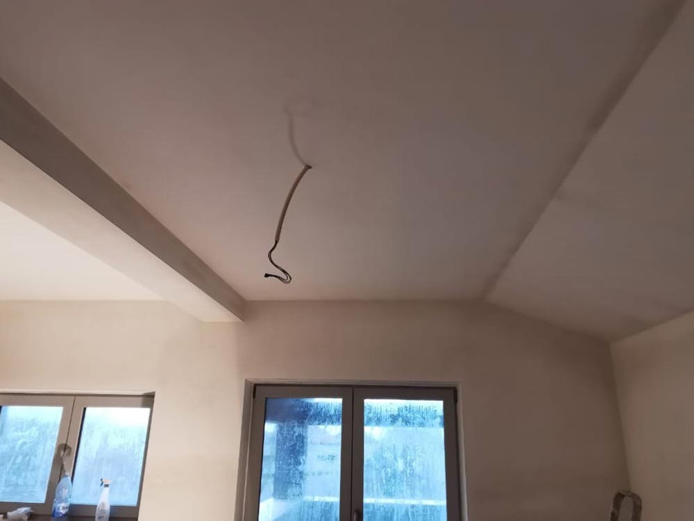 Tavane false, tencuiala mecanizata, glet